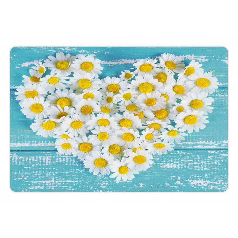 Heart Shaped Daisy Pet Mat