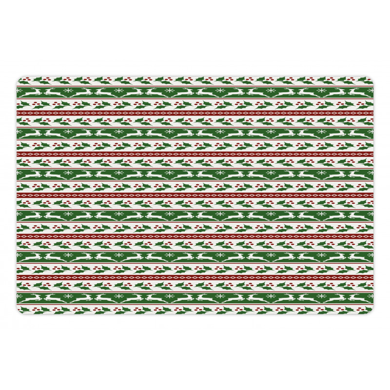 Reindeers Borders Pet Mat