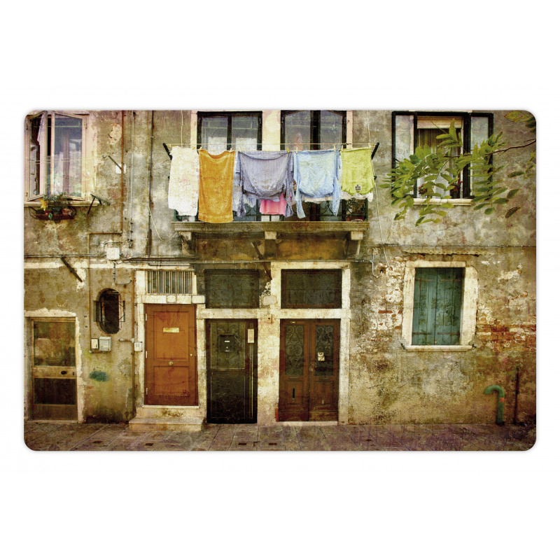 Grunge Building Facade Pet Mat