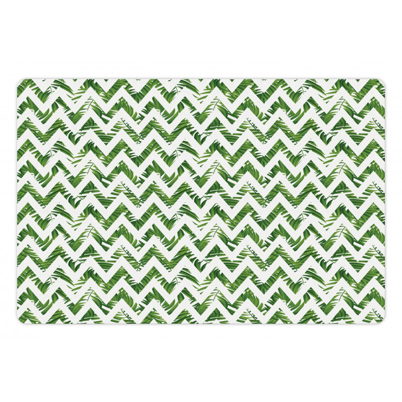 Chevron Motif Pet Mat