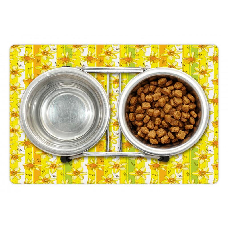 Narcissus Blossom Pet Mat