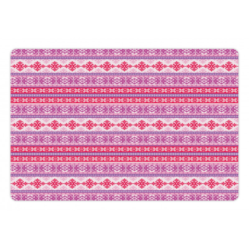 Geometric Snow December Pet Mat