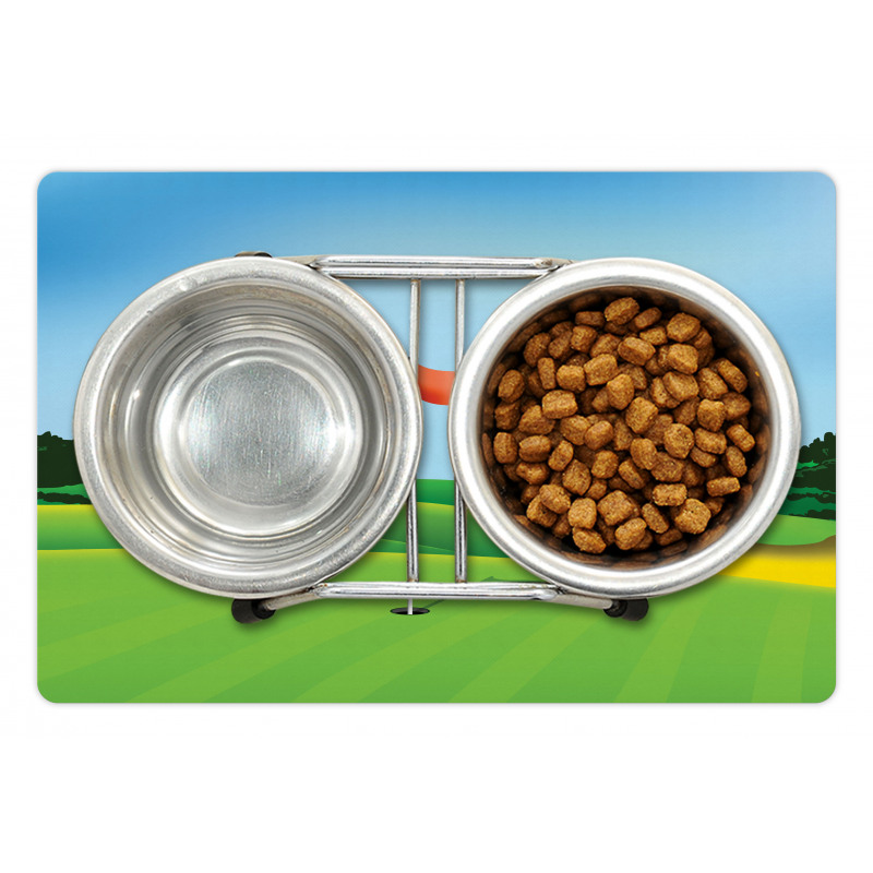 Teeing Ground with a Hole Flag Pet Mat