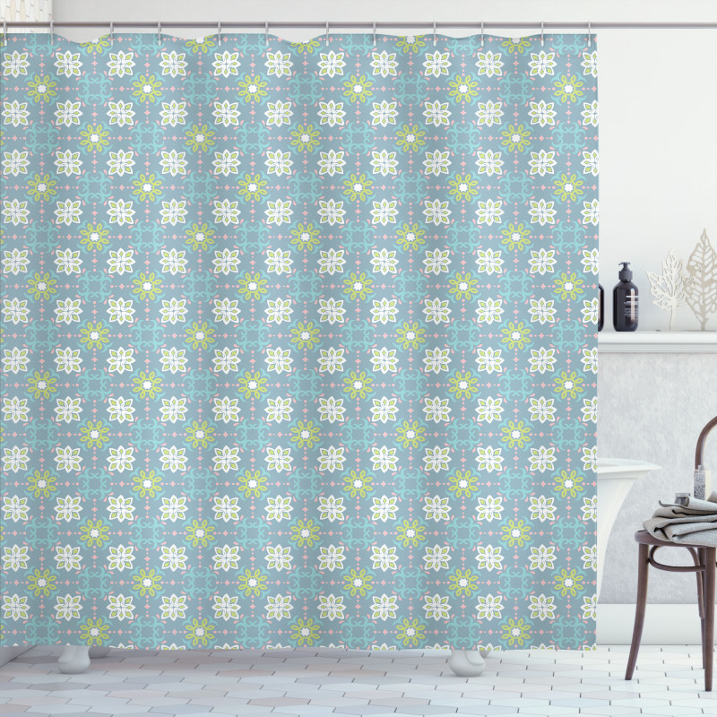 Tender Vintage Floral Pattern Shower Curtain