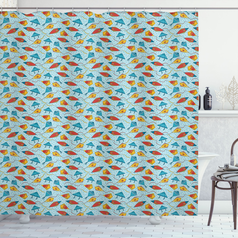 Kite Shaped Animal Pattern Shower Curtain