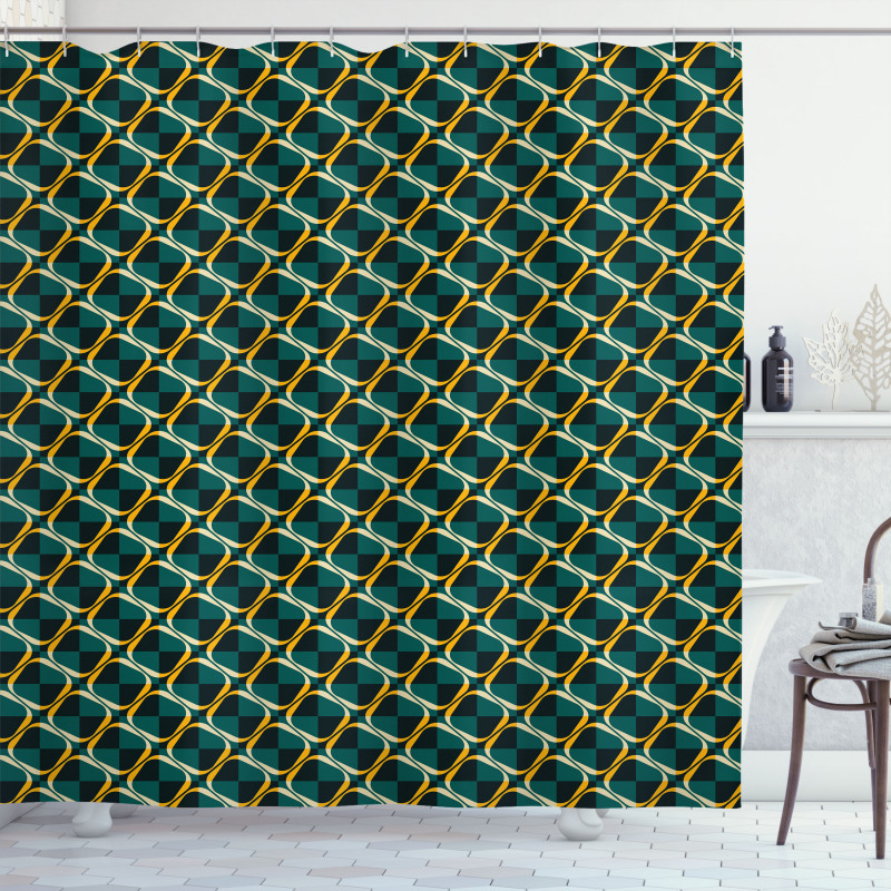 Checkered Pattern Rings Shower Curtain