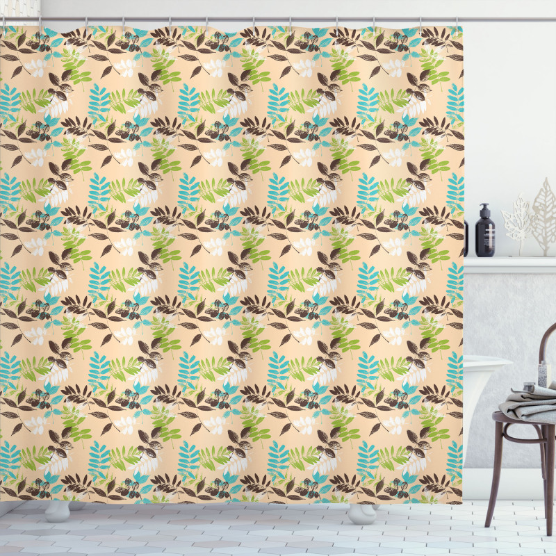 Nostalgic and Grunge Leaves Shower Curtain