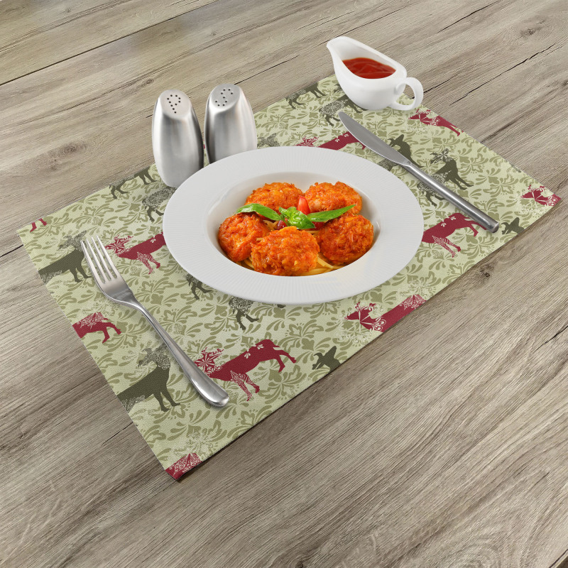 Damask Design Pattern Place Mats