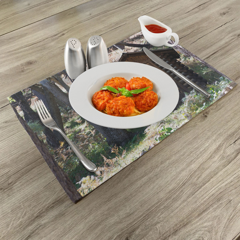 Cottage Spring Woods Place Mats