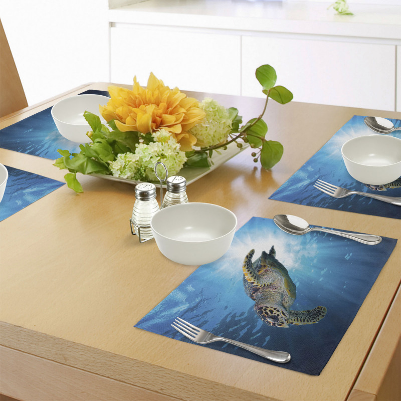 Sea Turtle Diving Place Mats