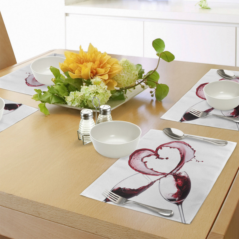 Heart Shape Spilling Wine Place Mats