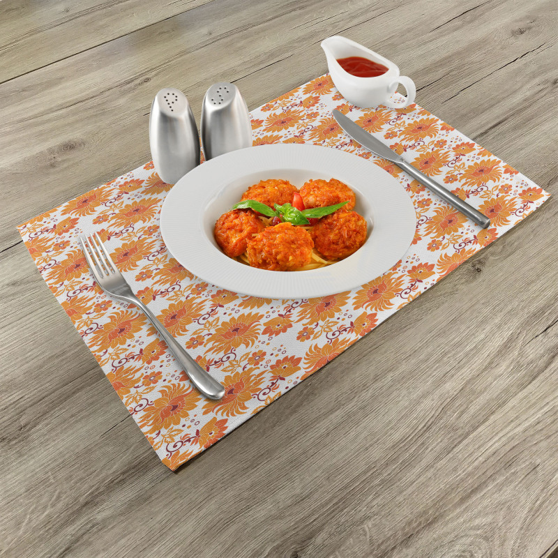 Old Damask Traditional Place Mats