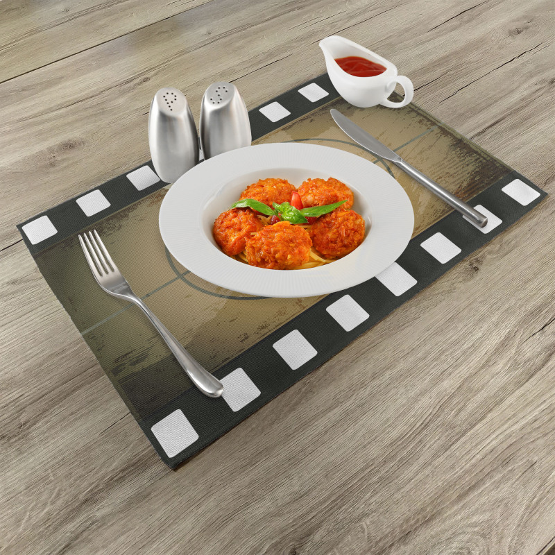 Grunge Countdown Place Mats