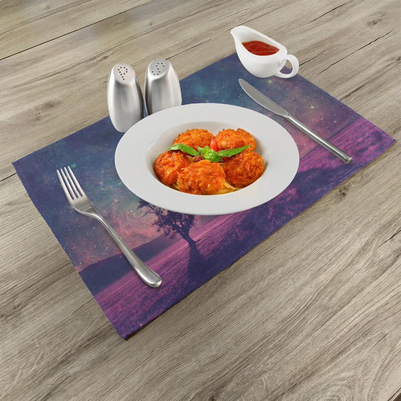 Lonely Tree View Place Mats