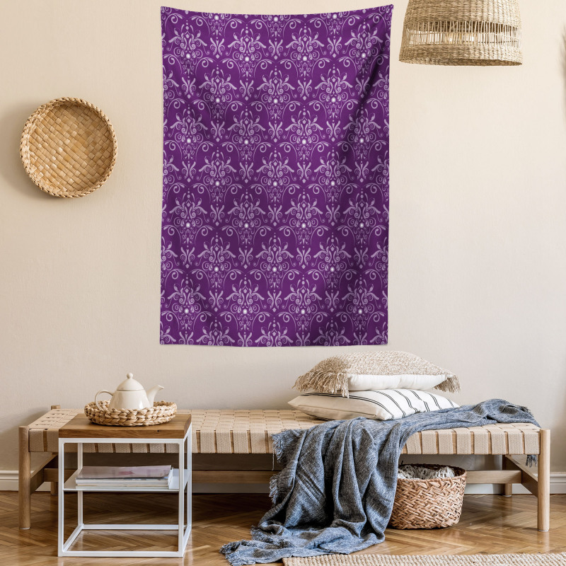 Damask Leaves Curls Tapestry