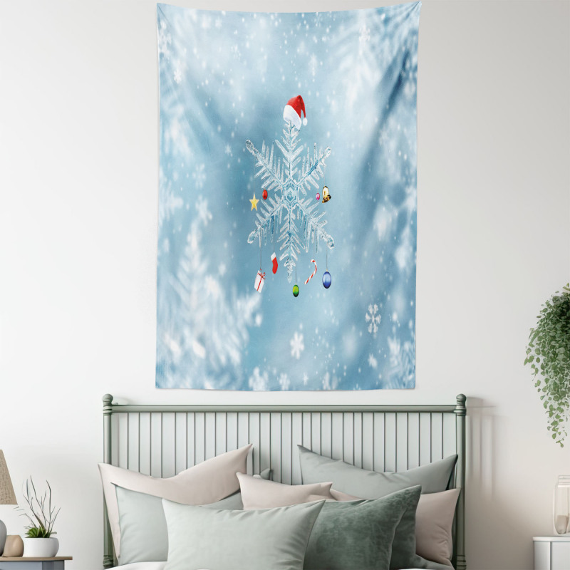 Noel Ornate Snowflake Tapestry