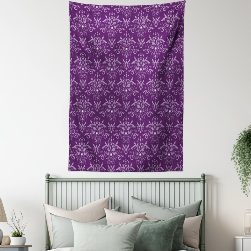 Damask Leaves Curls Tapestry