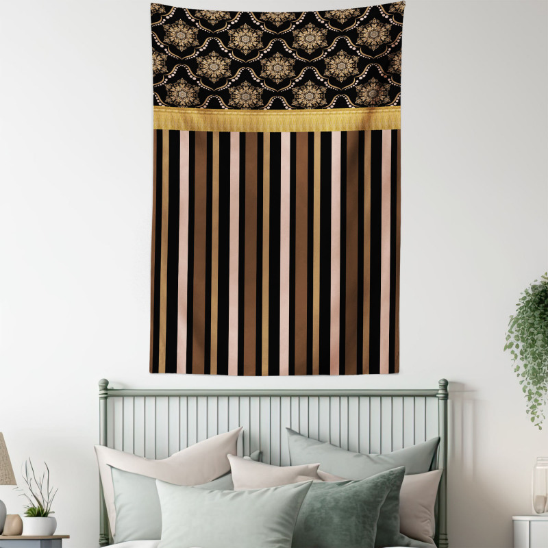 Nostalgic Lines Tapestry