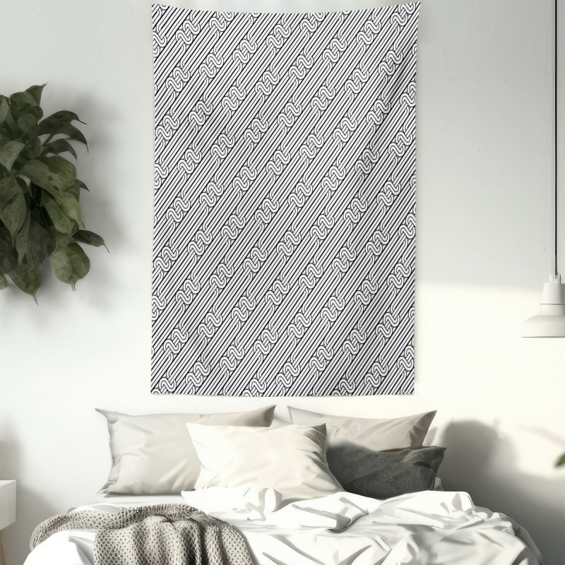 Classic Curved Lines Tapestry