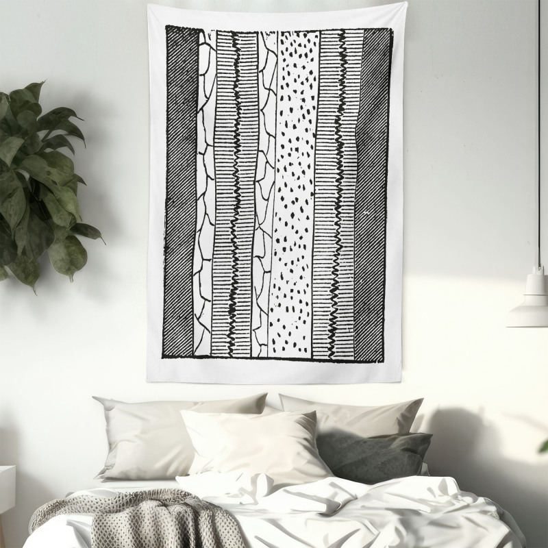 Hand Drawn Uneven Lines Tapestry