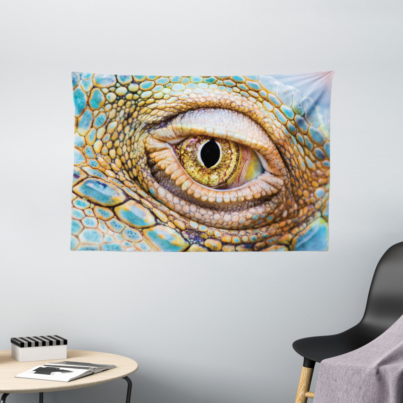 Tropic Reptiles Iguana Wide Tapestry