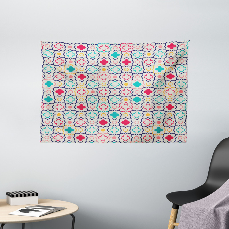 Quatrefoil Wide Tapestry