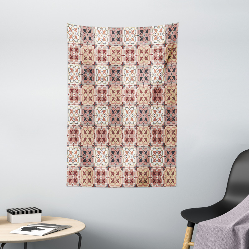 Vintage Clover East Tapestry