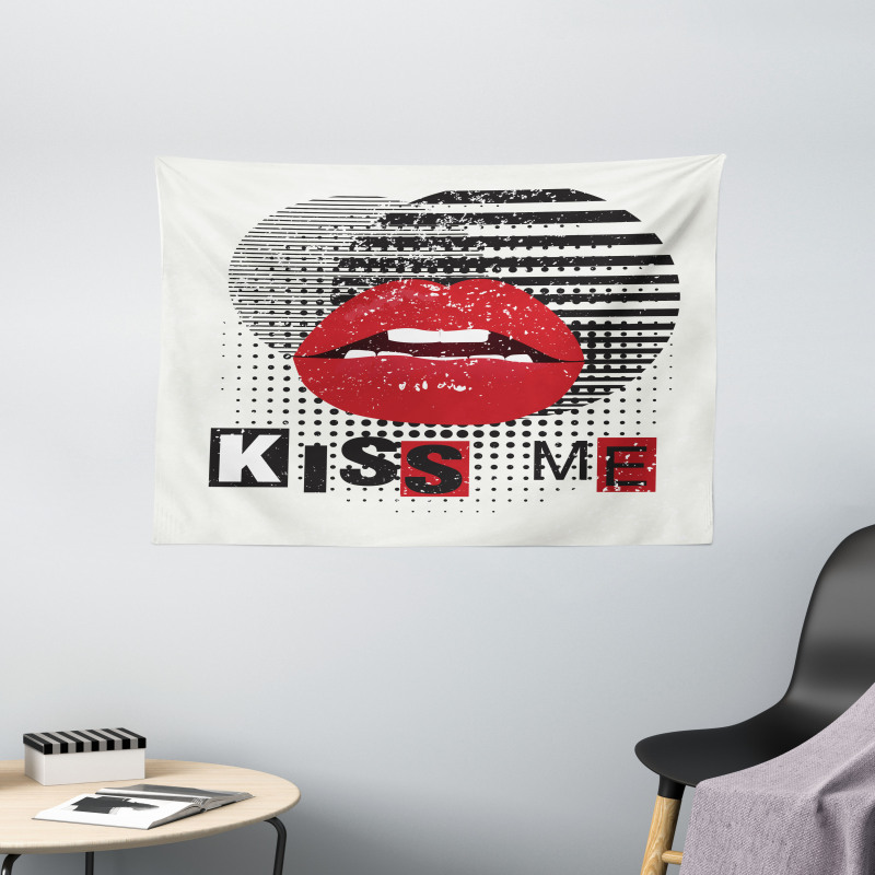 Halftone Circles Motif Wide Tapestry