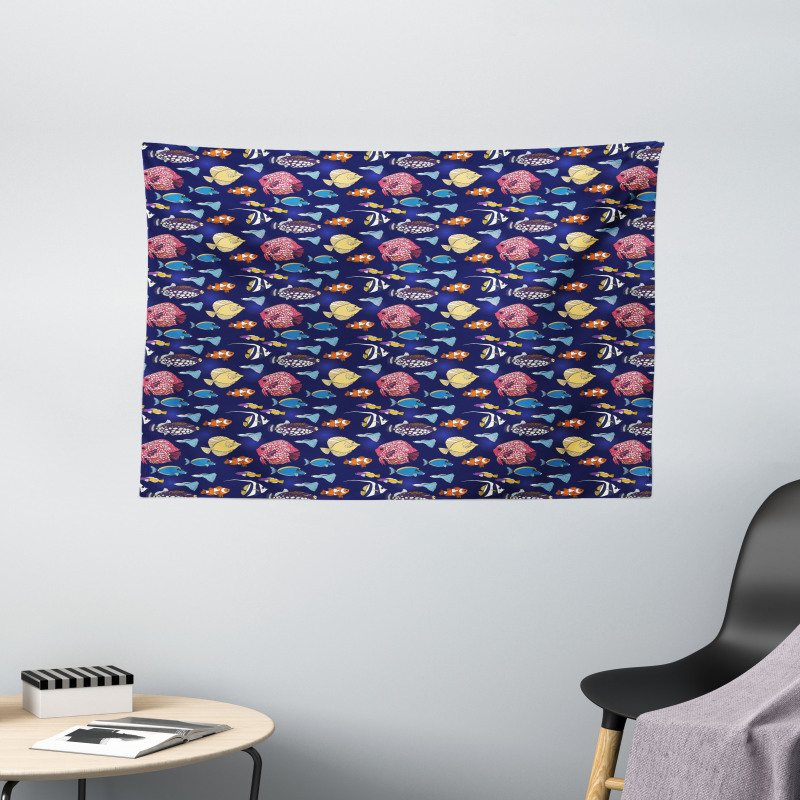 Exotic Aquarium Animals Wide Tapestry