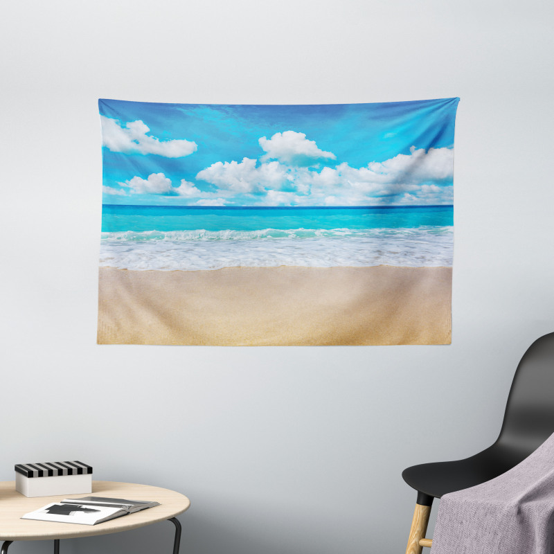 Exotic Hawaiian Scene Calming Wide Tapestry