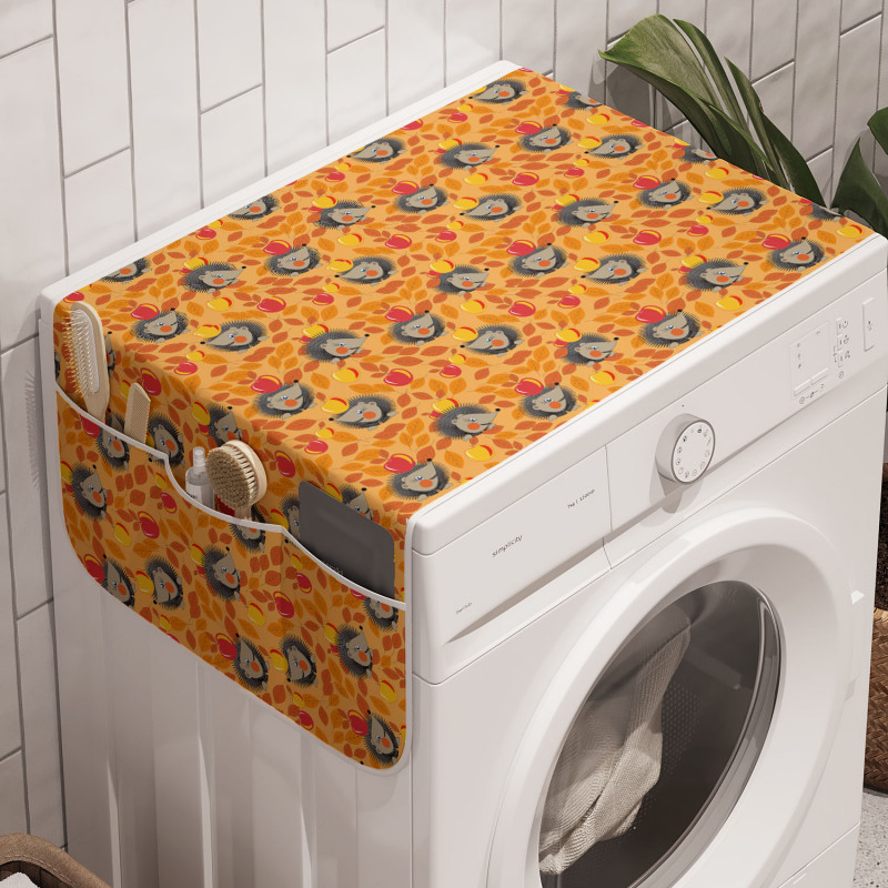 Grafik Çamaşır Makinesi Düzenleyici Sevimli Kirpi Üzerinde Elma İllüstrasyonu